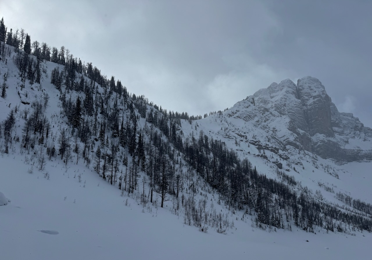 Epic Day Skiing Tryst Lake Chutes